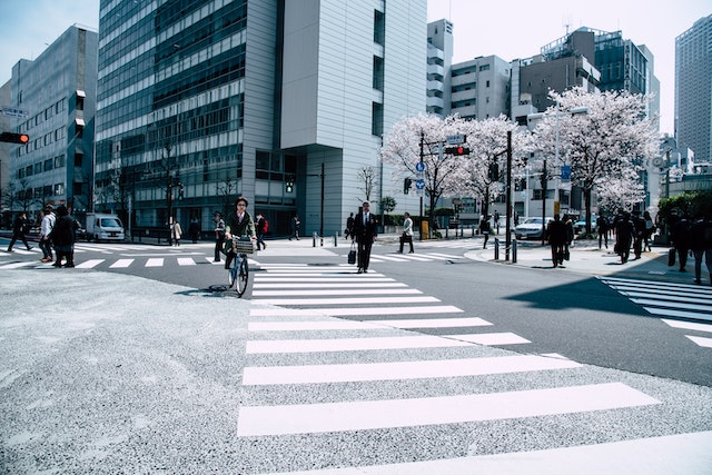 乐东为何勤工俭学对在日本的留学生的职业生涯至关重要？